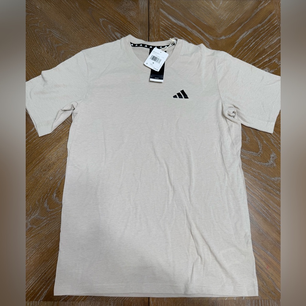 Adidas Men T-shirts size S New